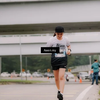 Runner Photo 7546412