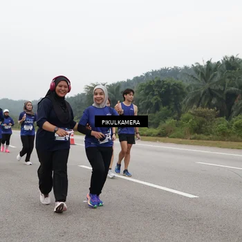 Runner Photo 7546424