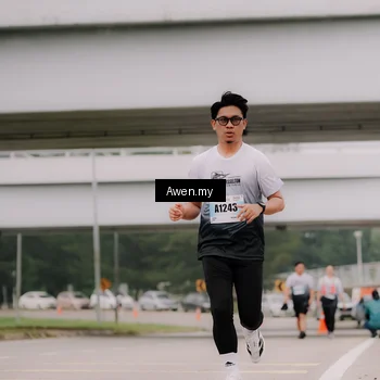 Runner Photo 7546438