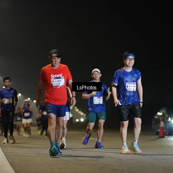 Runner Photo 7546445