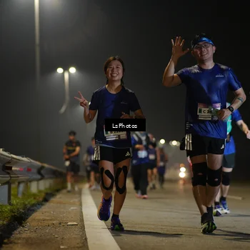 Runner Photo 7546472