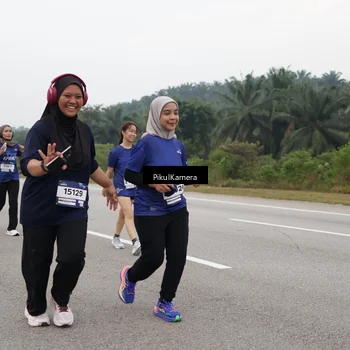 Runner Photo 7546478