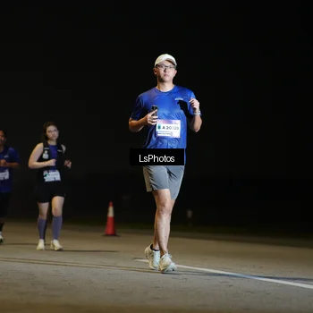 Runner Photo 7546495