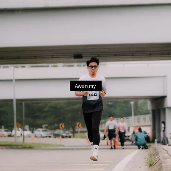 Runner Photo 7546500