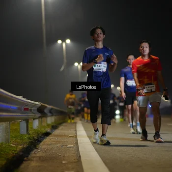 Runner Photo 7546511