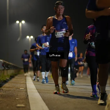 Runner Photo 7546553