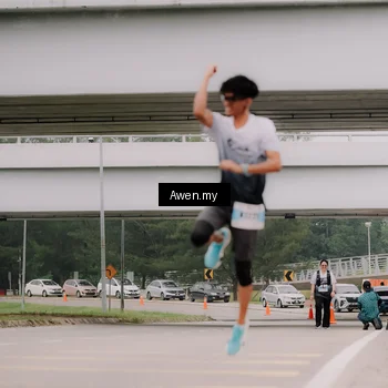 Runner Photo 7546574