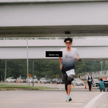 Runner Photo 7546578