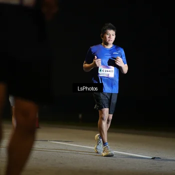 Runner Photo 7546617