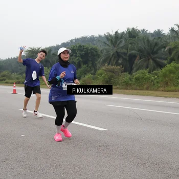 Runner Photo 7546627
