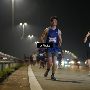 Runner Photo 7546633
