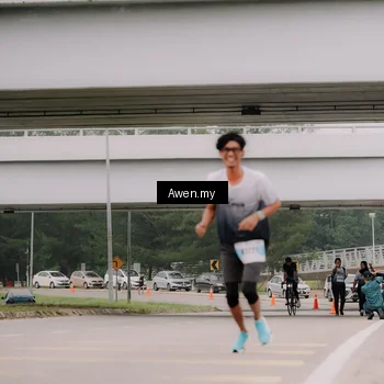 Runner Photo 7546666