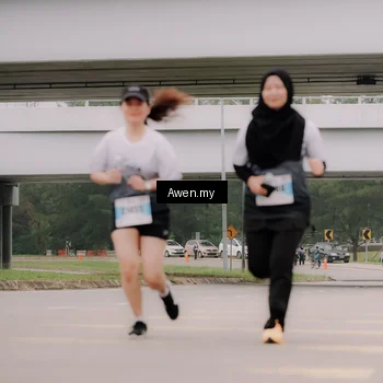 Runner Photo 7546691