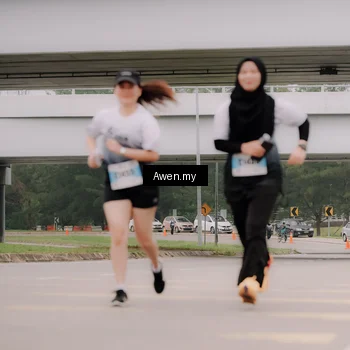 Runner Photo 7546703