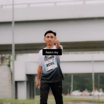 Runner Photo 7546732