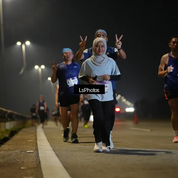 Runner Photo 7546770