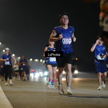 Runner Photo 7546777