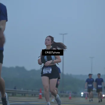 Runner Photo 7546801