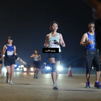Runner Photo 7546822