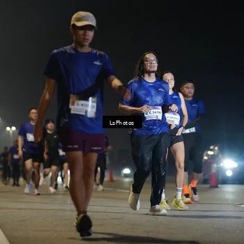 Runner Photo 7546828