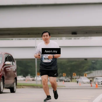 Runner Photo 7546840