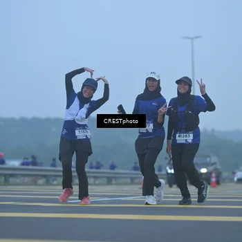 Runner Photo 7546860
