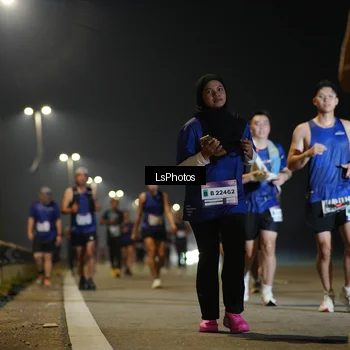 Runner Photo 7546874