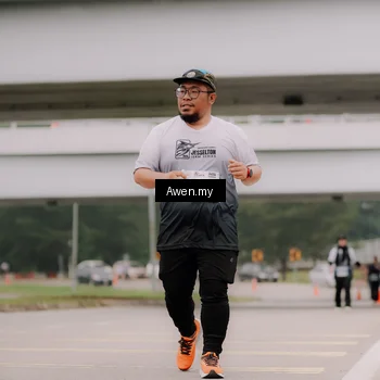 Runner Photo 7546877