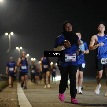Runner Photo 7546880