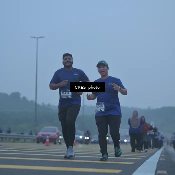 Runner Photo 7546885