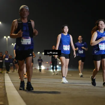 Runner Photo 7546925