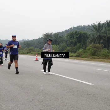 Runner Photo 7546952