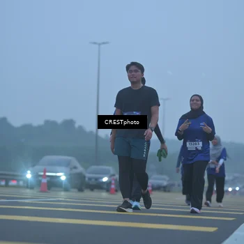Runner Photo 7547009