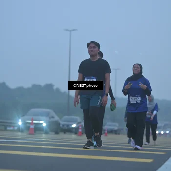 Runner Photo 7547011