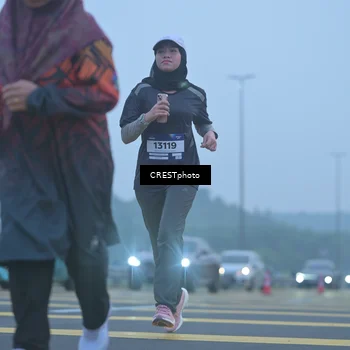 Runner Photo 7547012