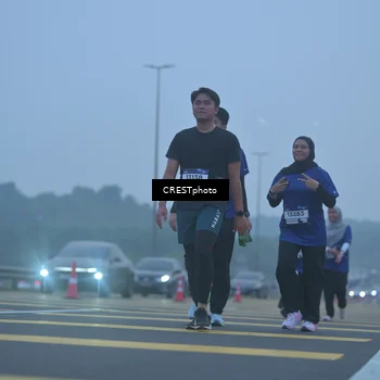 Runner Photo 7547015