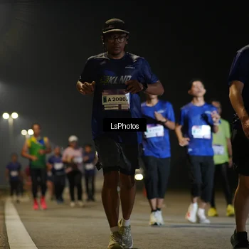 Runner Photo 7547028