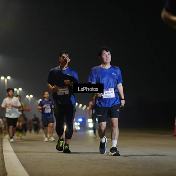 Runner Photo 7547033