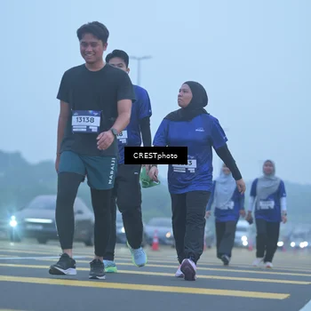 Runner Photo 7547039