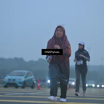 Runner Photo 7547042