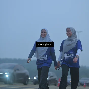Runner Photo 7547113