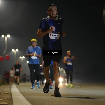 Runner Photo 7547118