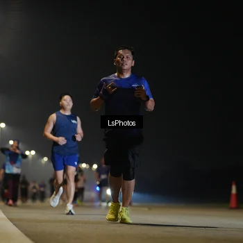 Runner Photo 7547213