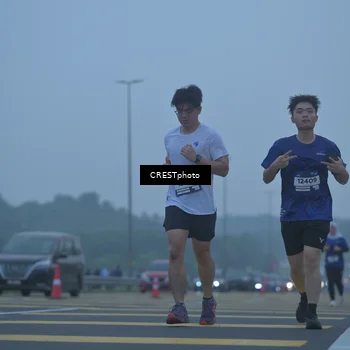 Runner Photo 7547272