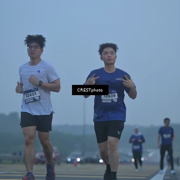 Runner Photo 7547284