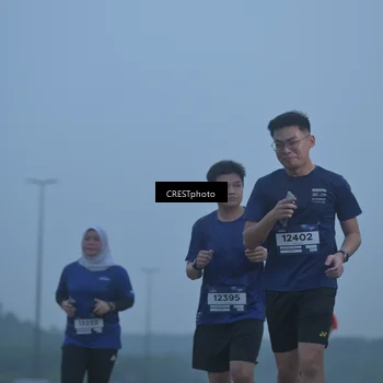 Runner Photo 7547300