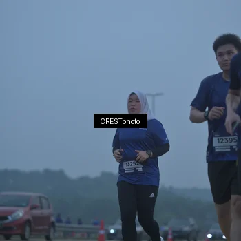Runner Photo 7547306