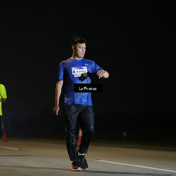 Runner Photo 7547396