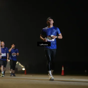 Runner Photo 7547478