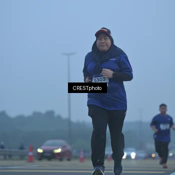 Runner Photo 7547531